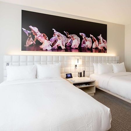 Hall Arts Hotel Dallas, Curio Collection By Hilton المظهر الخارجي الصورة