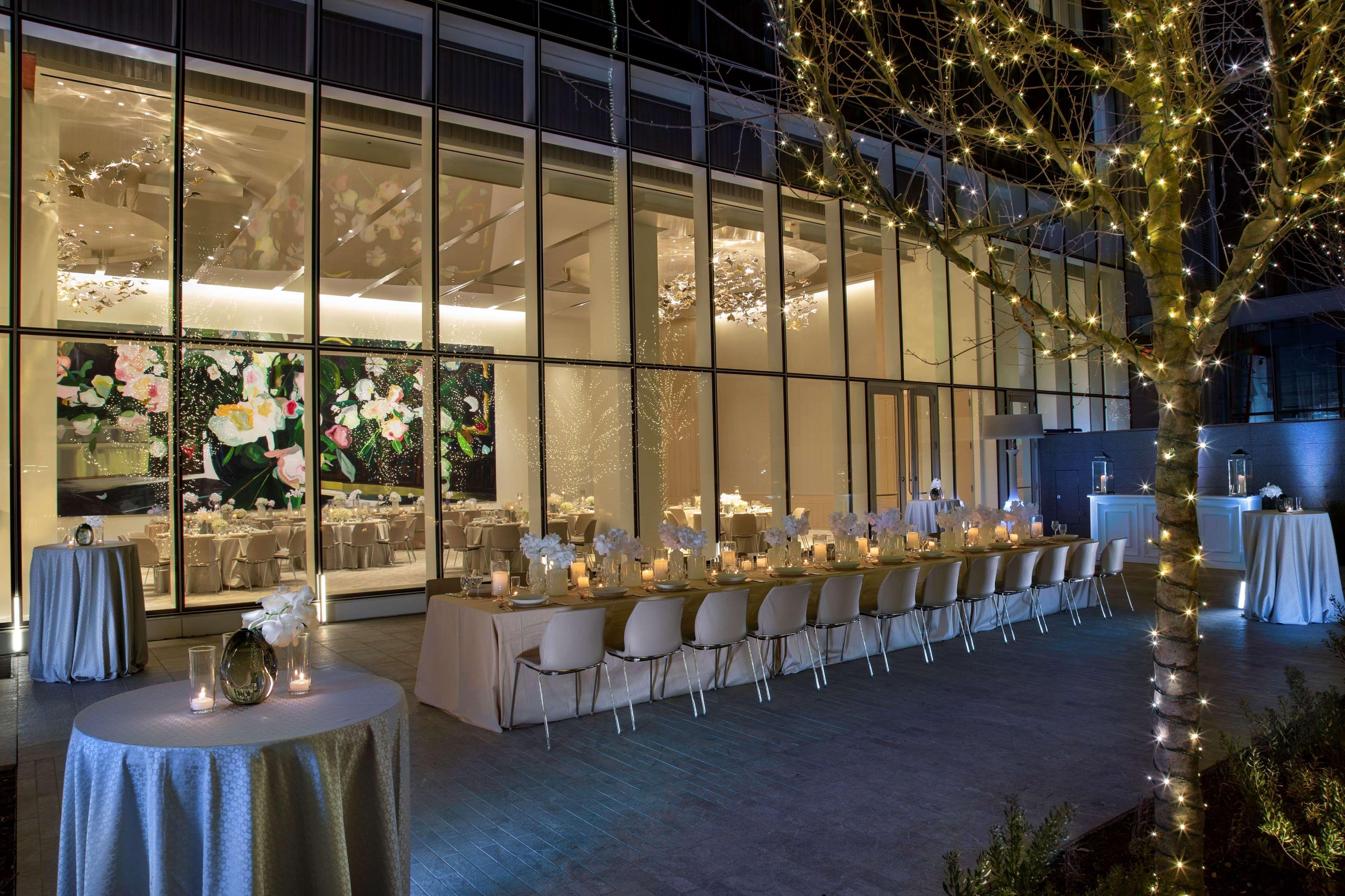 Hall Arts Hotel Dallas, Curio Collection By Hilton المظهر الخارجي الصورة