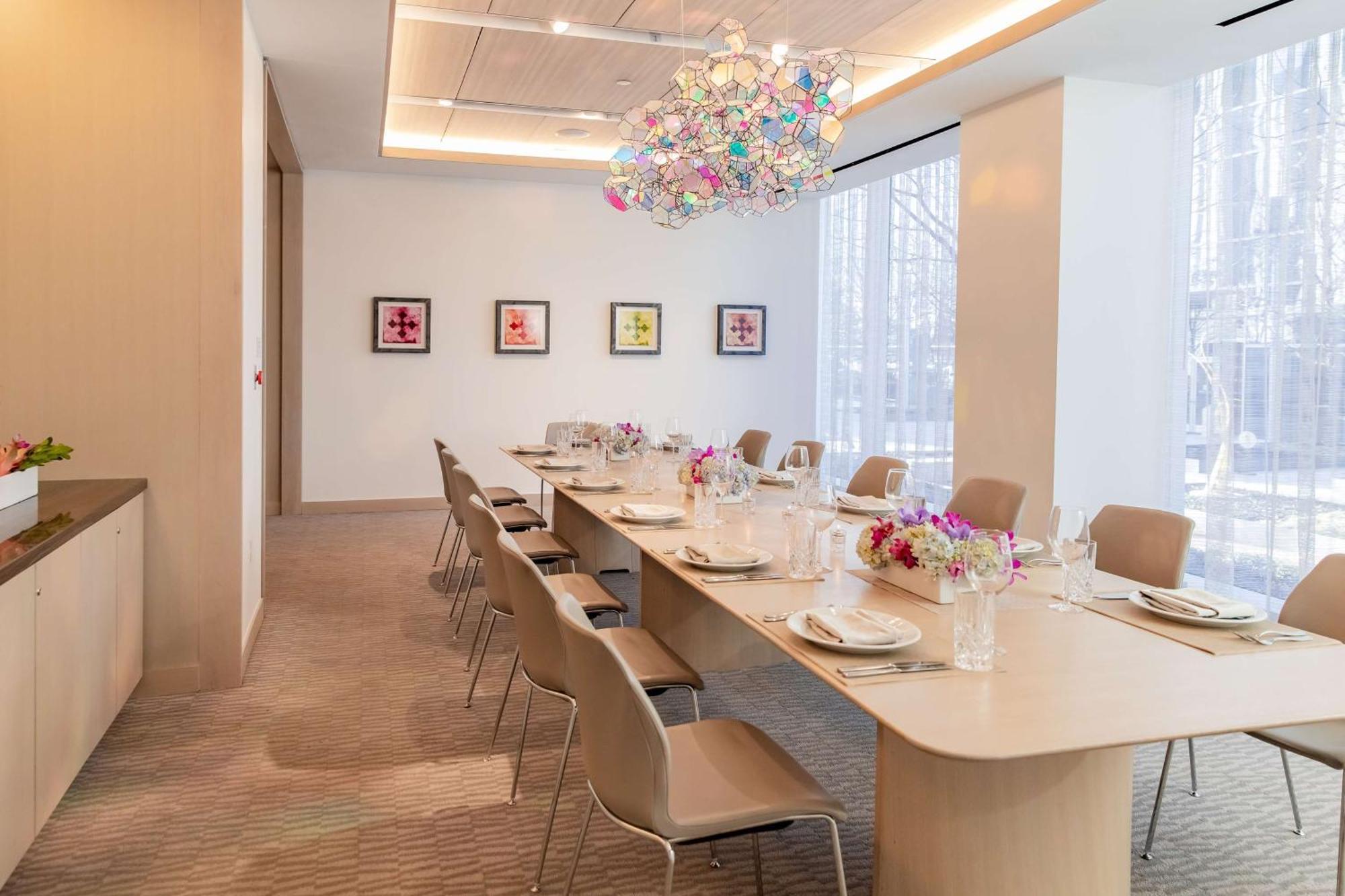 Hall Arts Hotel Dallas, Curio Collection By Hilton المظهر الخارجي الصورة