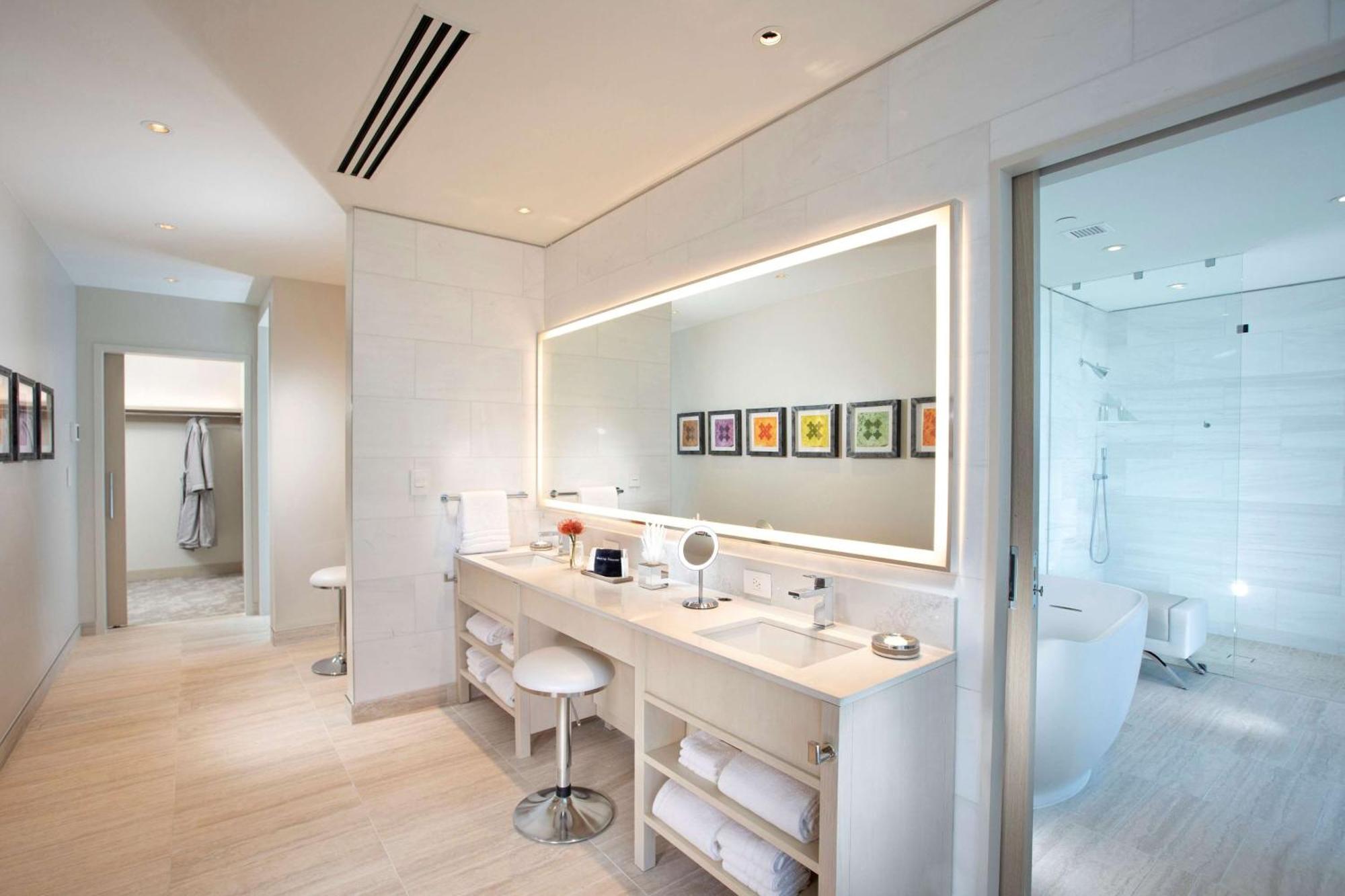 Hall Arts Hotel Dallas, Curio Collection By Hilton المظهر الخارجي الصورة