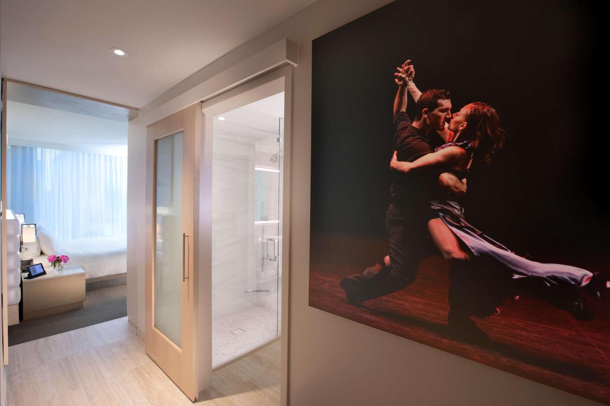 Hall Arts Hotel Dallas, Curio Collection By Hilton المظهر الخارجي الصورة