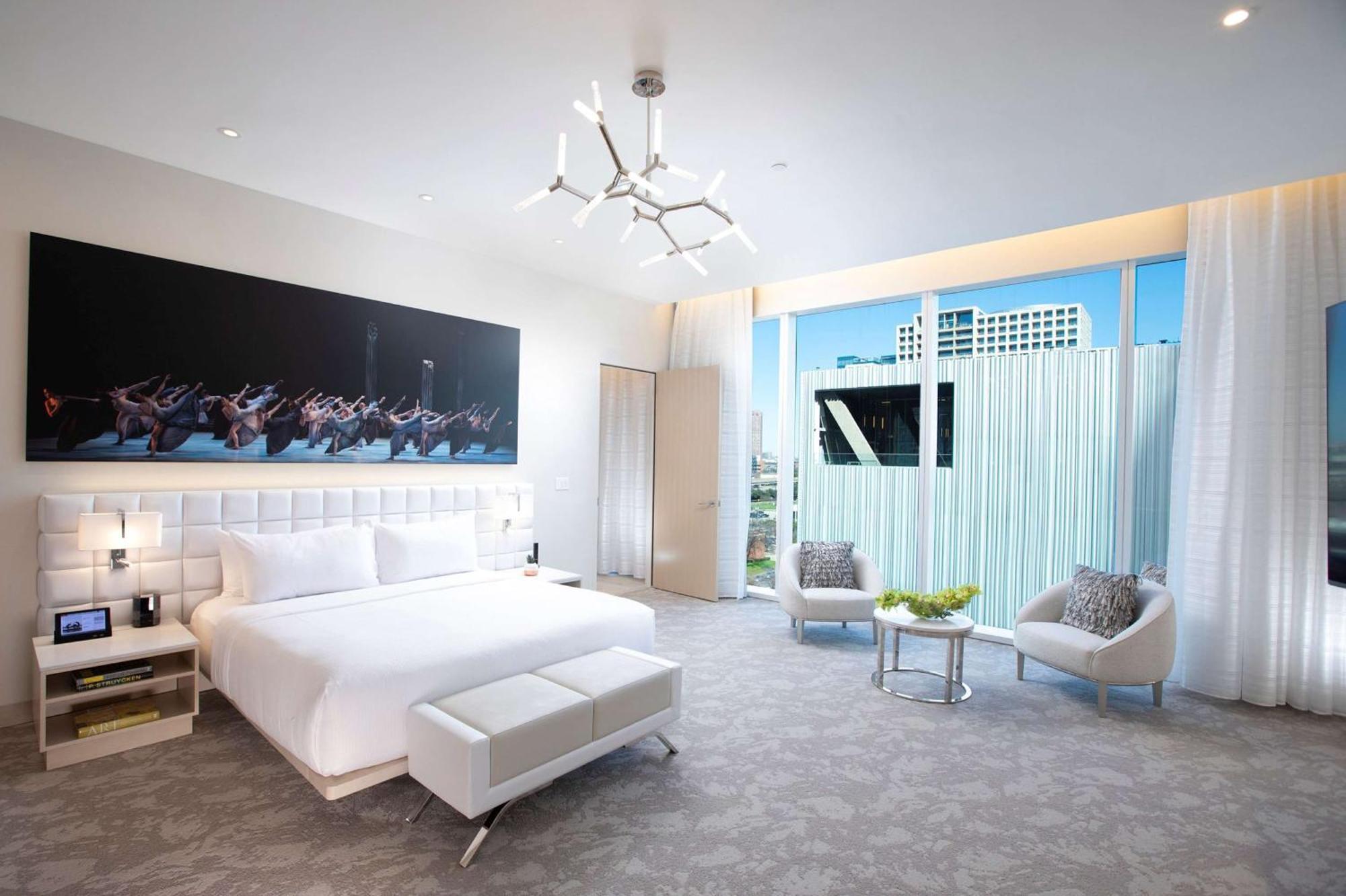 Hall Arts Hotel Dallas, Curio Collection By Hilton المظهر الخارجي الصورة